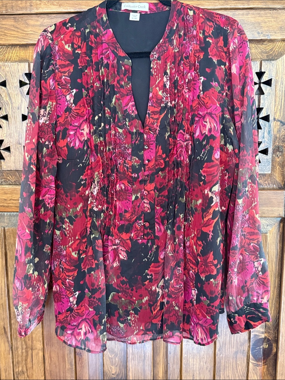 Elegant Coldwater Creek Black Red and Pink Floral Pintuck Blouse